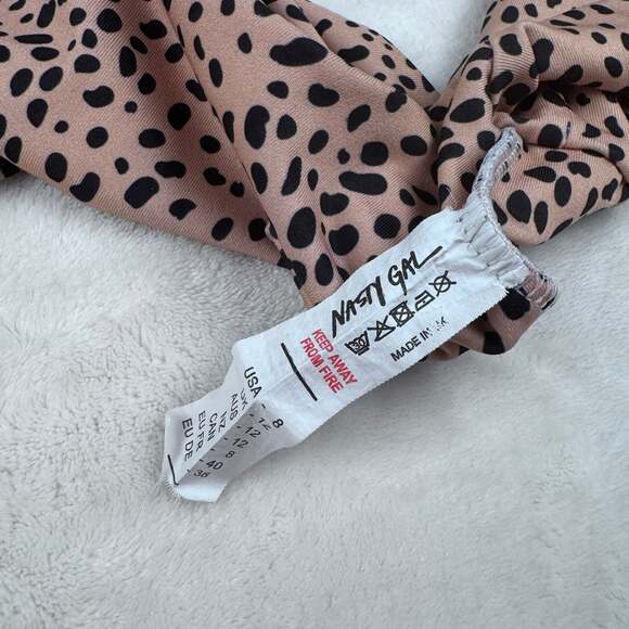 Nasty Gal swimsuit once piece in animal print - Picture 5 of 5